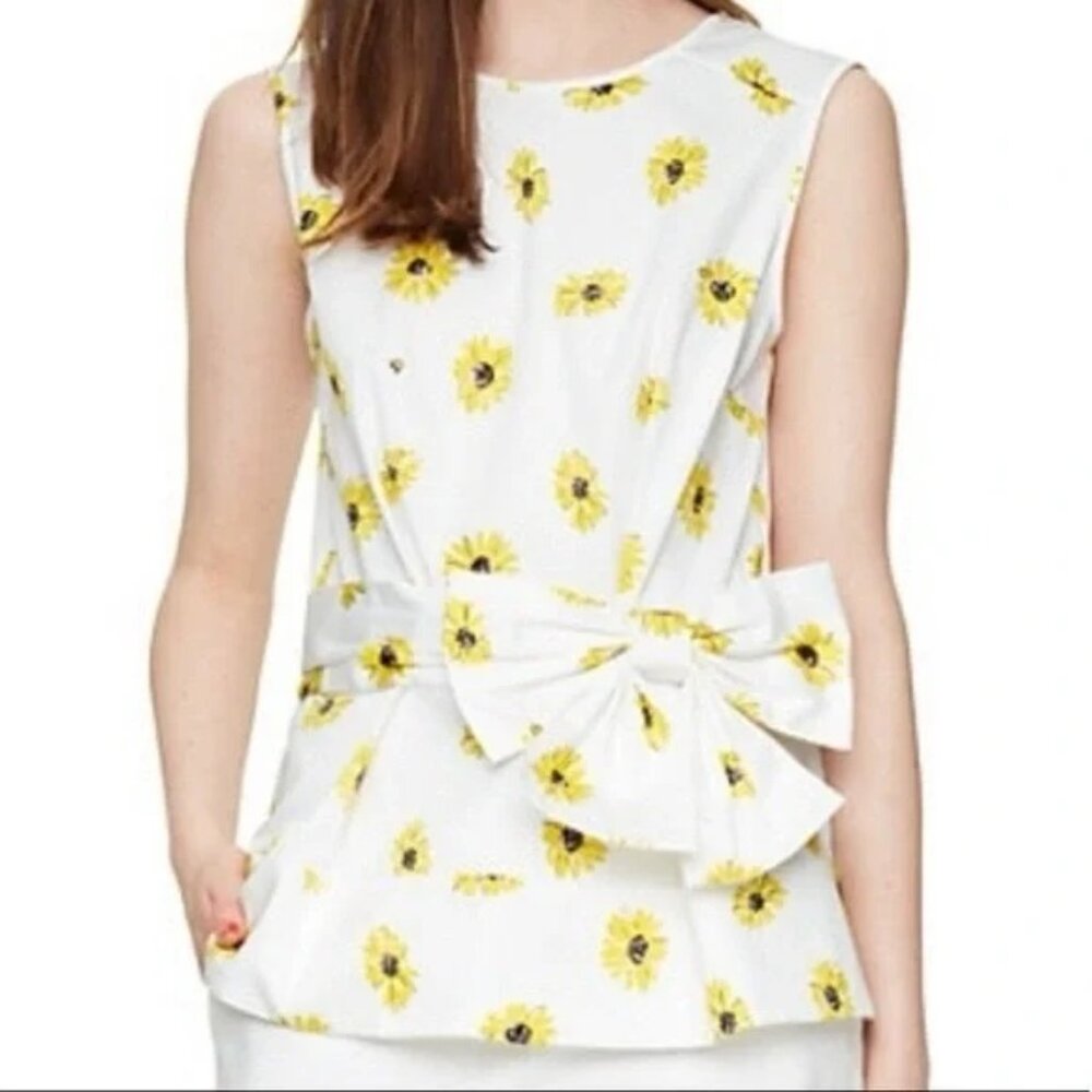 Kate Spade Daisy Dot Bow Peplum Top Old Money Size 4 WORN ONCE - Picture 3 of 11
